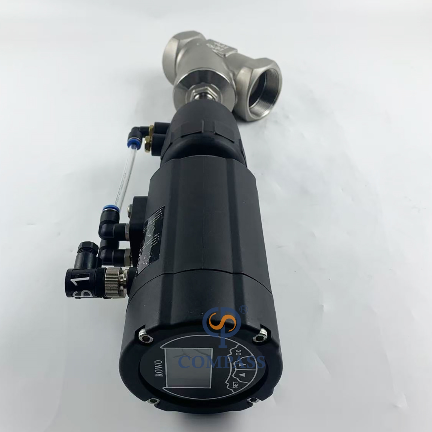 Válvula rosqueada fêmea pneumática de Seat do ângulo de SS304 BSPT com cabeça de controle 4-20MA