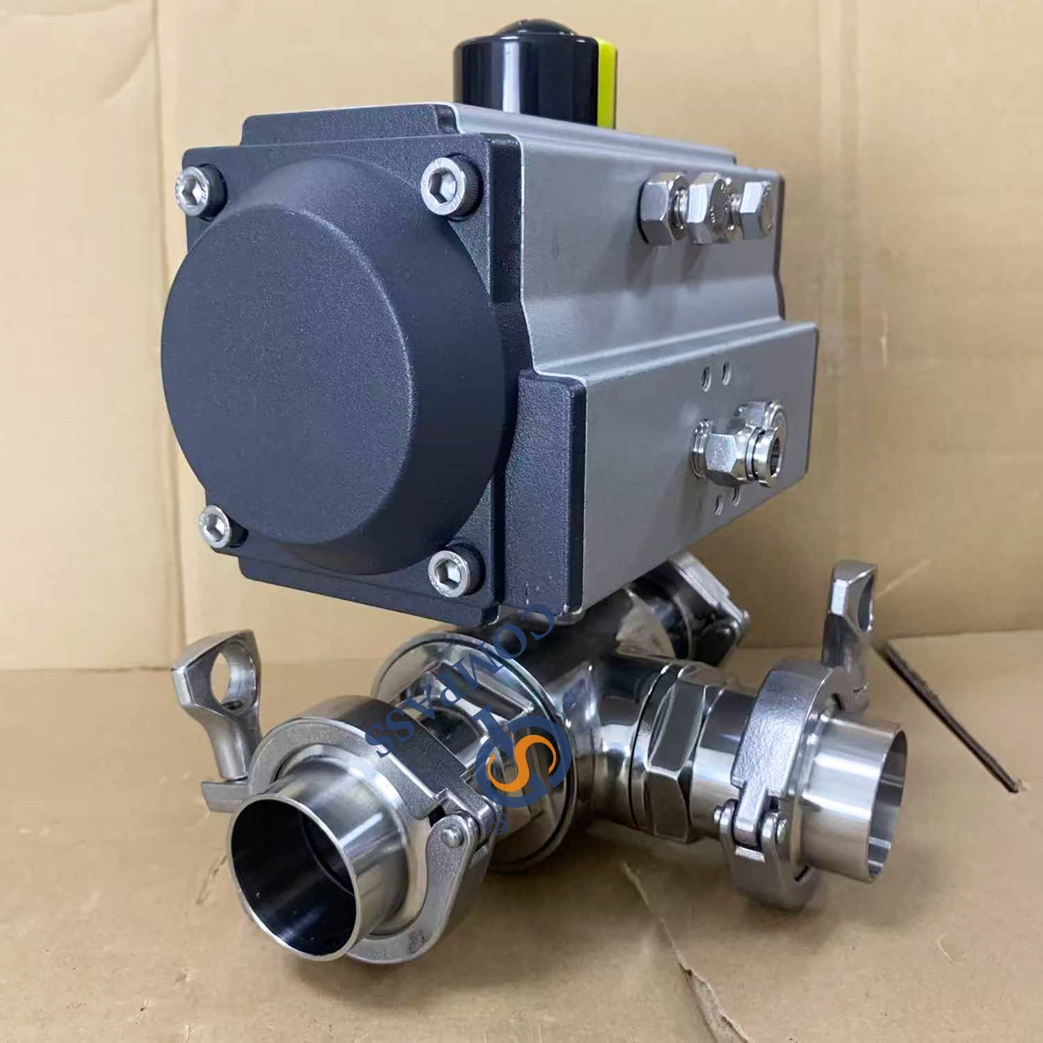 Válvula de esfera pneumática de 3 vias de dupla ação de 2 polegadas SS316L com extremidade ajustada de virola de braçadeira