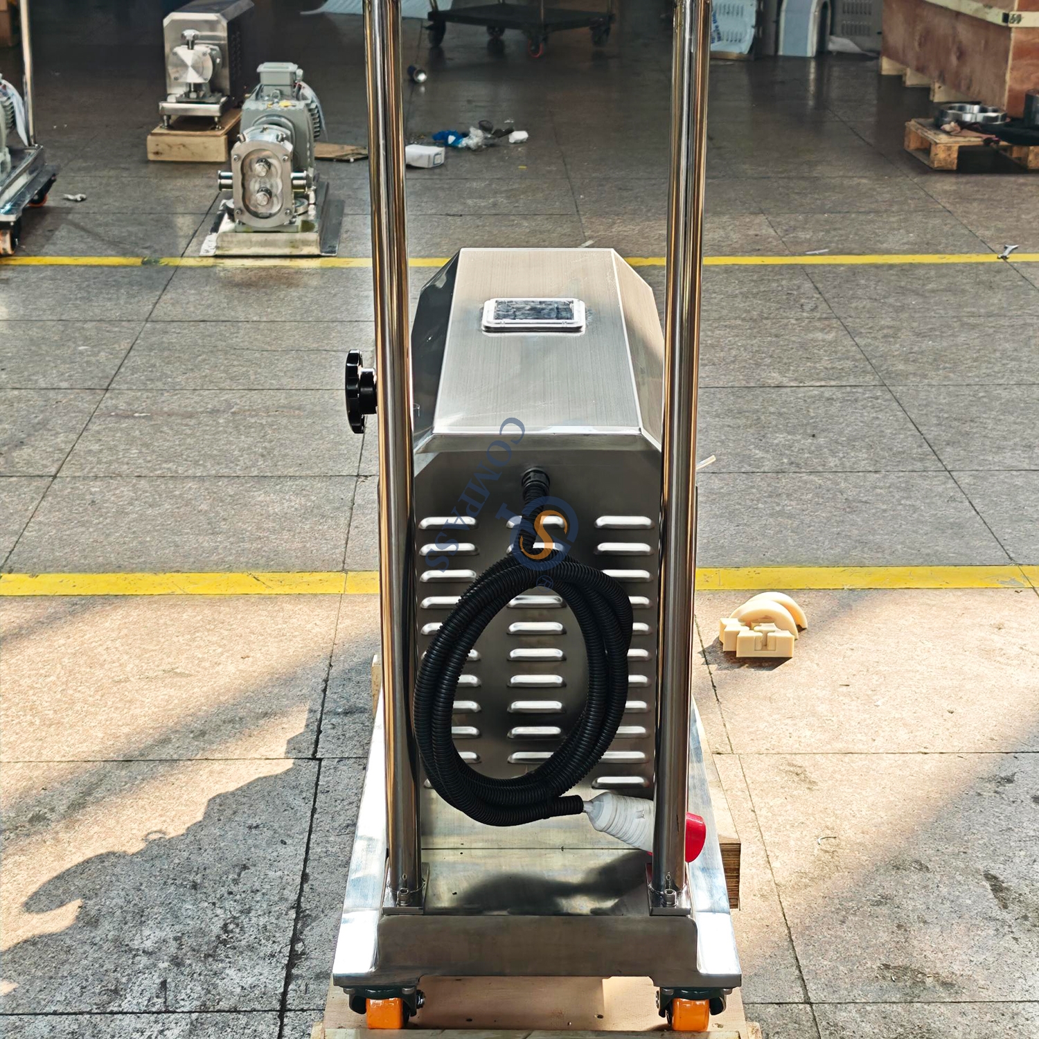 Bomba senoidal de extremidade de união de 330RPM 2.2KW SS316L com carrinho móvel e gabinete de controle